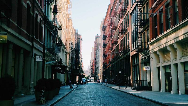 GMX v2 Perpetual Fee Revenue Hits $200M Quarterly Record